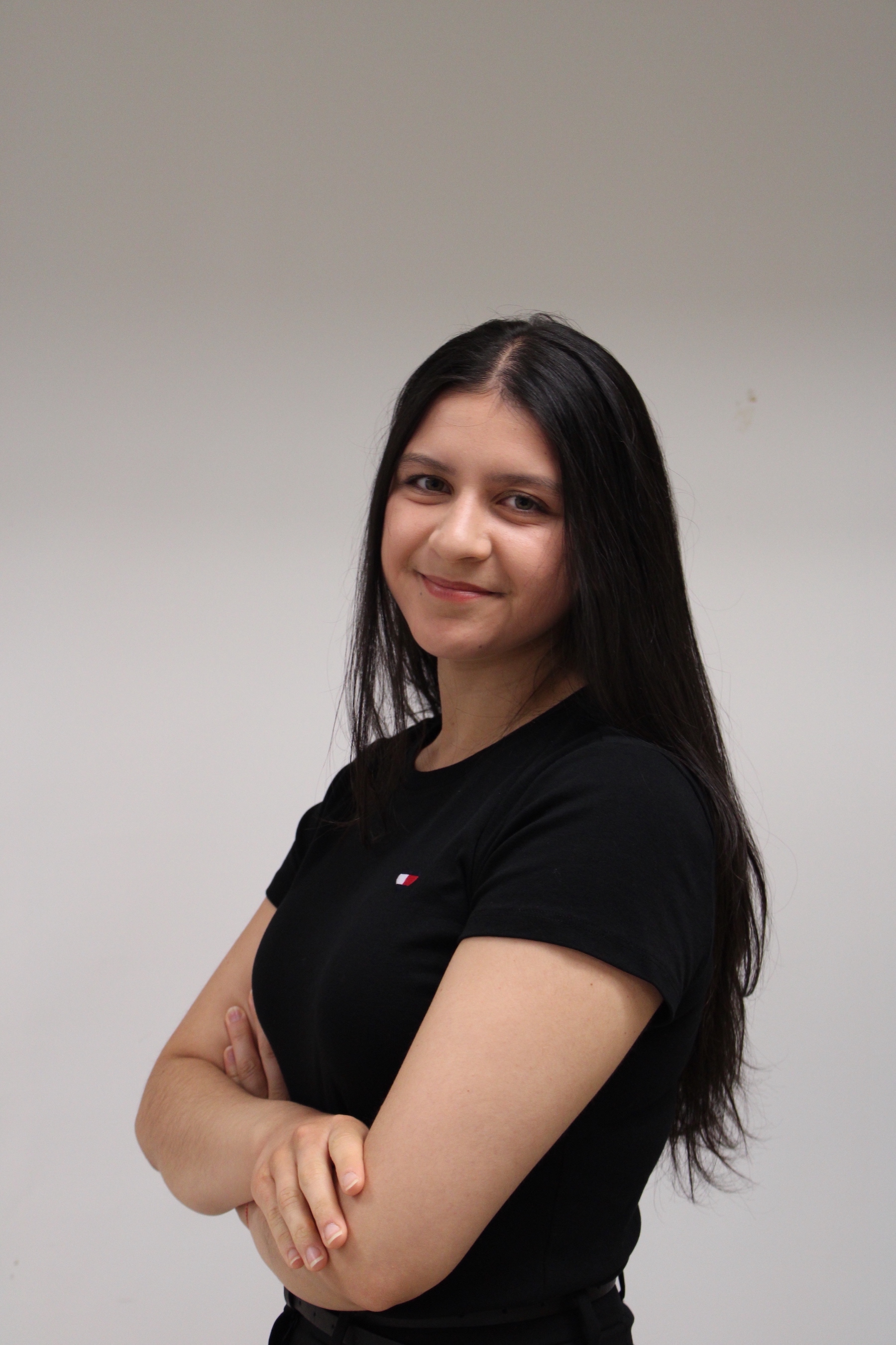 Andrea headshot
